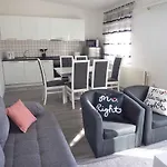 Apartment In 38949 Maslenica