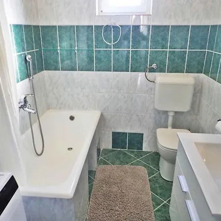 Appartement In 38949 Maslenica