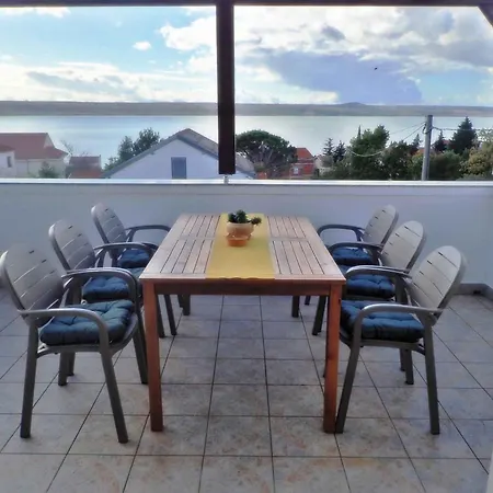 In 38949 * Maslenica